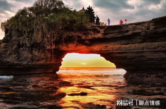 巴厘岛知情人爆料视频播放,揭秘神秘视频背后的真相